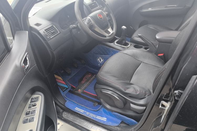 Used FORTHING Joyear X5 2013 1.6L Manual Luxury Model China IV Standard Driver Seat