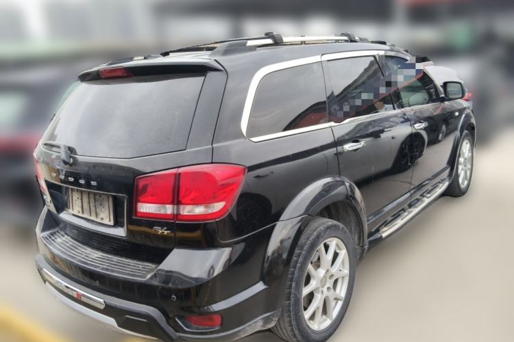 Used Dodge Journey 2015 2.0TD Four-Wheel Drive Luxury Edition Rear Right 45 Deg