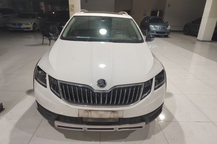 Used Skoda Octavia 2018 Station Wagon TSI280 DSG Luxury Edition Front