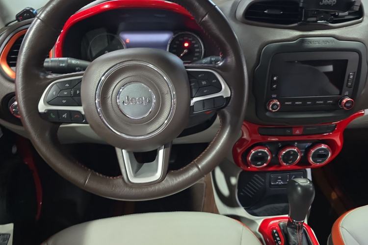 Used Jeep Renegade 2017 180T Automatic Smart Version