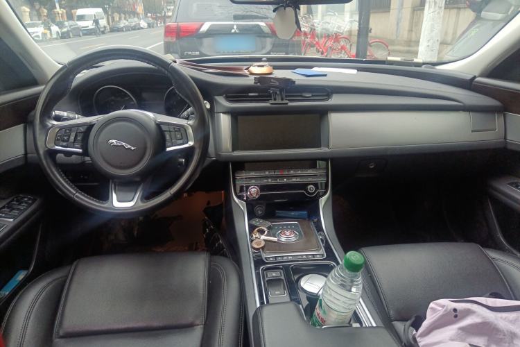 Used Jaguar XFL 2019 XFL 2.0T 200 PS Two-Wheel-Drive Elite Edition