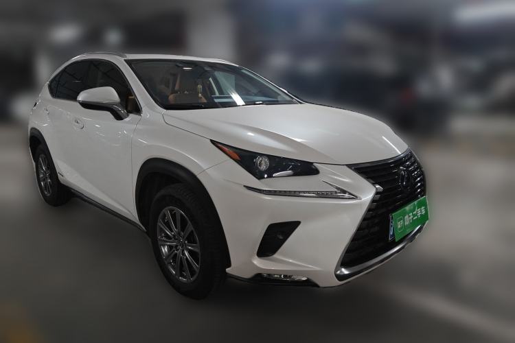Used Lexus NX 2020 300h Front-Drive FENGSHANG Version China VI Standard Front Right 45 Deg