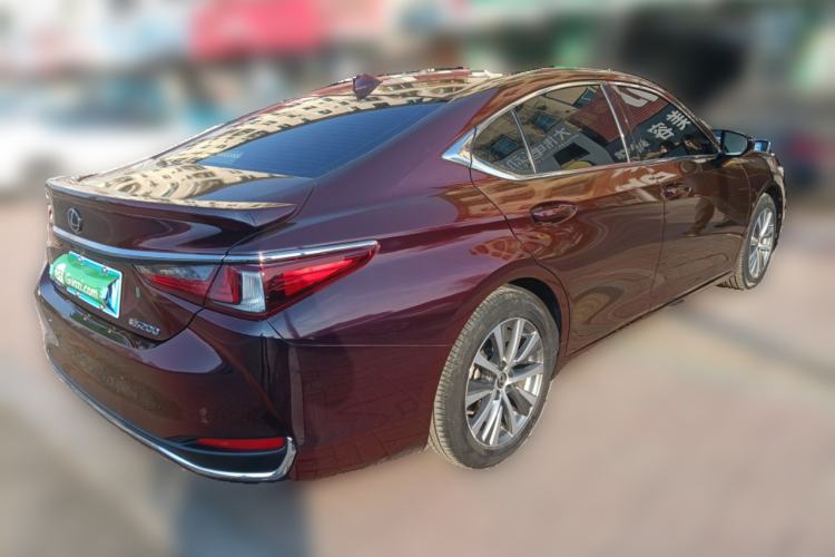 Used Lexus ES 2020 200 Excellence Edition

