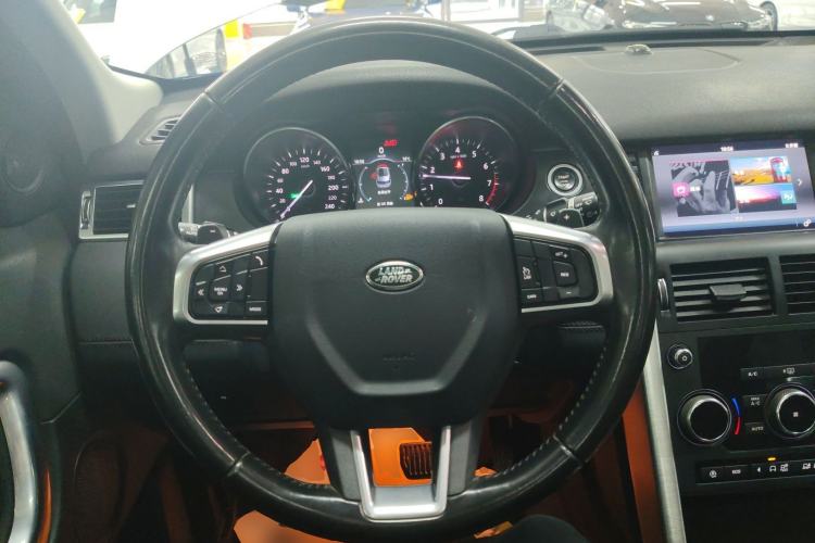 Used Land Rover Discovery Sport 2017 2.0T SE