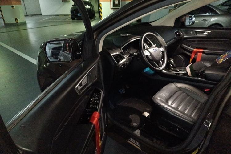 Used Ford Edge 2016 EcoBoost 245 Two-Wheel-Drive Titanium 7-Seater