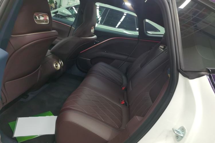 Used Avatr 11 2025 Ultra Extended-Range Edition
