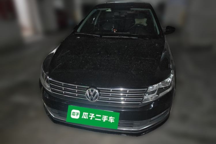 Used Volkswagen Lavida 2015 1.6L Manual Comfort Edition Front