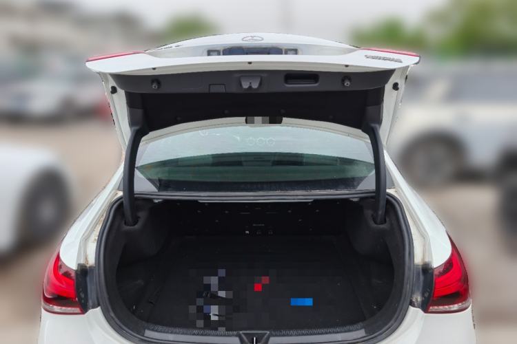 Used Mercedes-Benz A-Class 2021 A 200 L Sport Sedan Fashion Model
