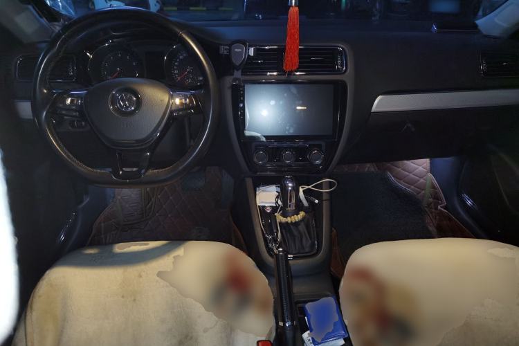 Used Volkswagen Sagitar 2017 230TSI Automatic Comfort Version