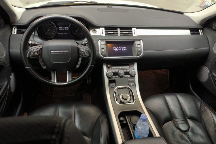 Used Land Rover Range Evoque 2013 2.0T 5-Door Ignite Edition Center Console