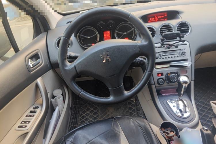 Used Peugeot 408 2011 2.0L Automatic Comfort Edition
