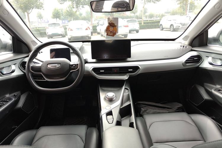 Used Geometry A 2024 410KM Travel Edition
