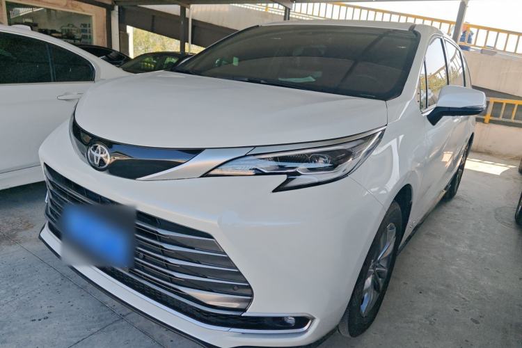 Used Toyota Sienna 2024 2.5L Hybrid Four-Wheel Drive Prestige Edition
