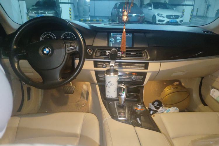 Used BMW 5 Series 2012 520Li Elegant Edition Center Console