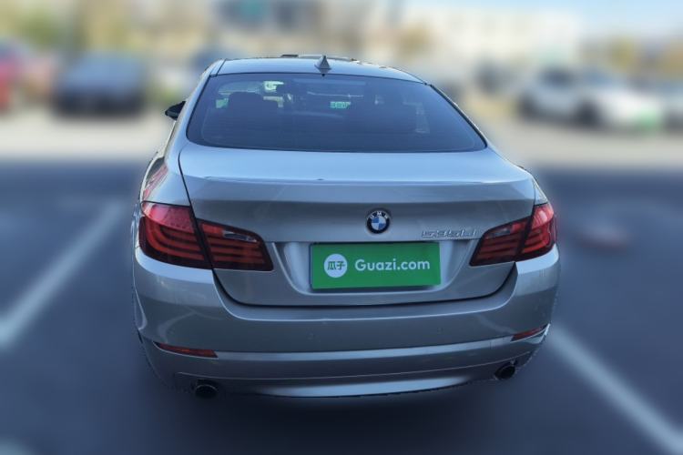 Used BMW 5 Series 2013 535Li Leading Model
