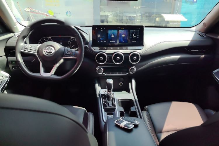 Used Nissan Sylphy 2023 1.6L CVT Smart Drive Version Center Console