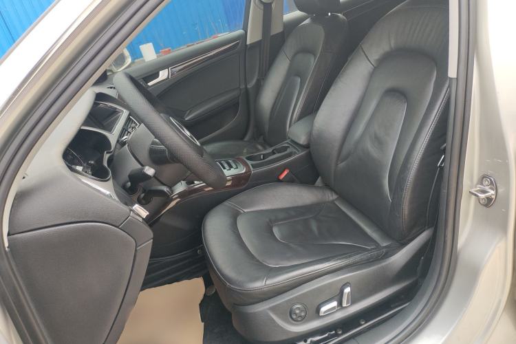 Used Audi A4L 2015 35 TFSI Automatic Comfort Model
