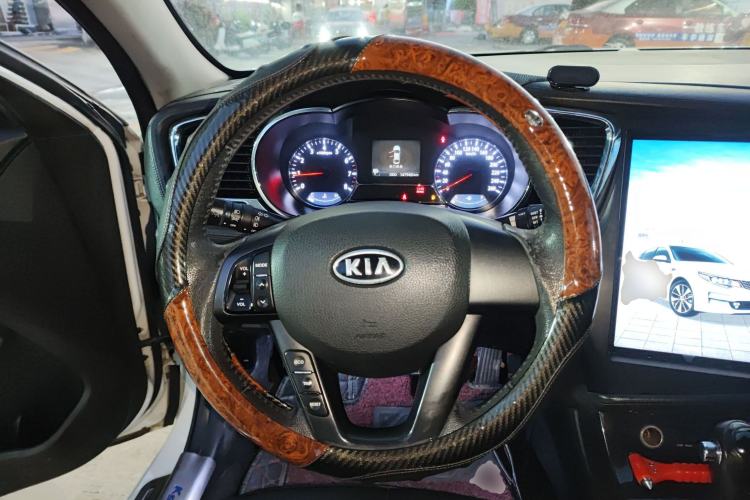 Used Kia K5 2011 2.0L Automatic DLX