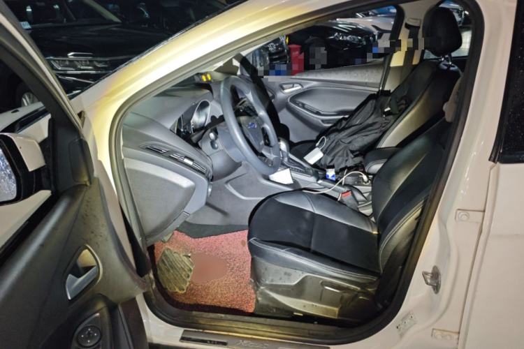 Used Ford Focus 2012 Hatchback 1.6L Automatic Comfort Model
