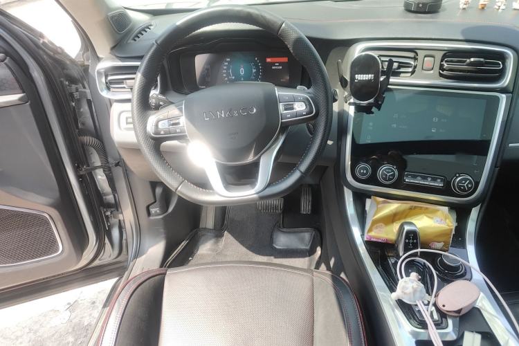 Used Lynk & Co 01 2017 2.0T Four-Wheel Drive Limited-Edition
