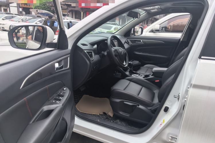 Used CHANGAN CS75 2014 1.8T Automatic Elite Model China IV Standard
