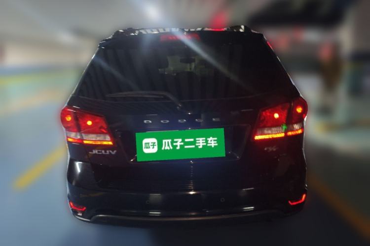 Used Dodge Journey 2013 2.4L Two-Wheel Drive Luxury Version