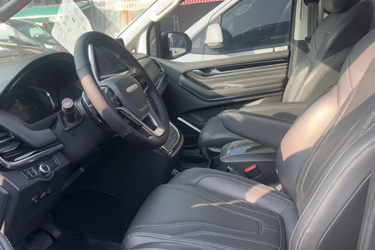 Used SAIC MAXUS G20 2021 Facelifted PLUS 2.0T Diesel Automatic Luxury Edition