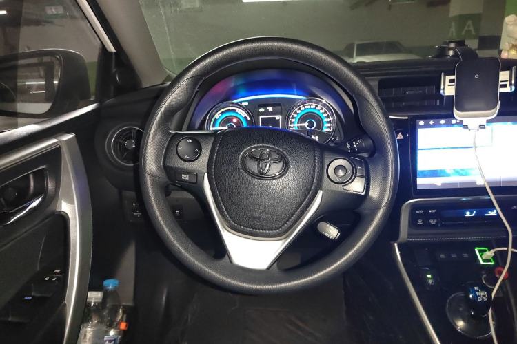 Used Toyota Corolla 2017 Revised Dual-Engine 1.8L E-CVT Leading Edition