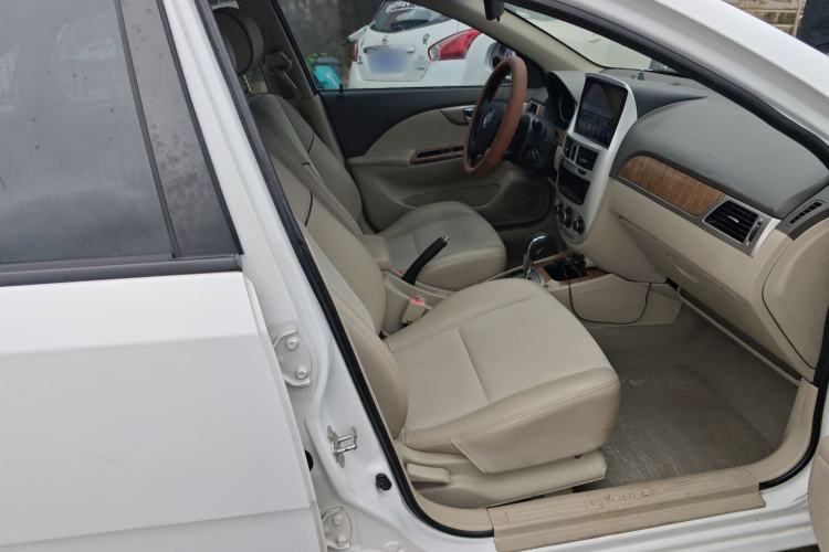 Used Buick Excelle 2015 1.5L Automatic Classic Model Right Front Seat