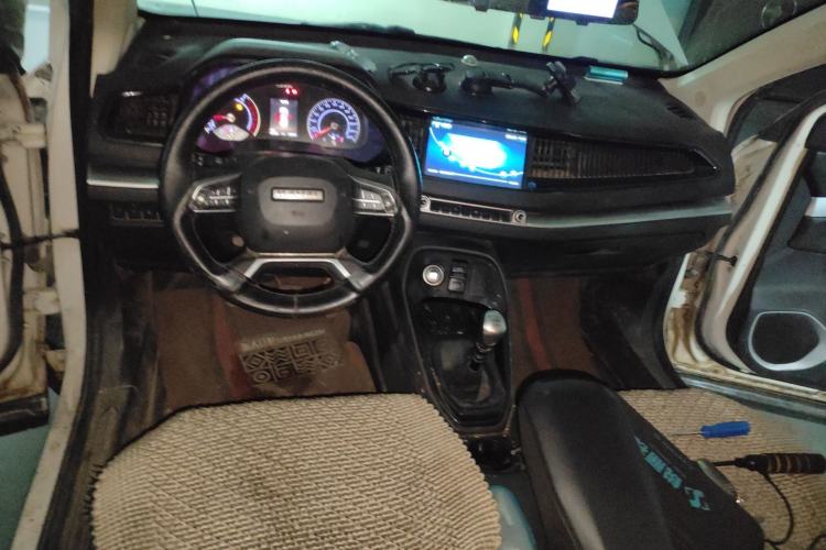 Used Haval H2s 2018 Red-Label 1.5T Manual Comfort Model
