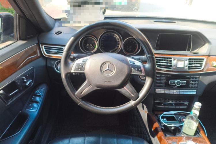 Used Mercedes-Benz E-Class 2015 E 400 L Hybrid Steering Wheel