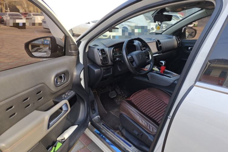 Used Citroen C5 AIRCROSS 2017 350THP Fashion Edition Driver Seat