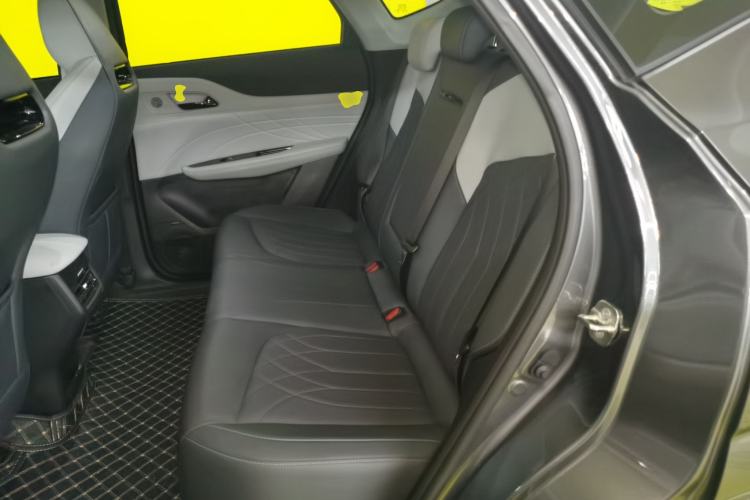 Used CHANGAN UNI-Z New Energy 2024 Blue Whale Smart Electric iDD 125km Excellence Model Left Rear Seat