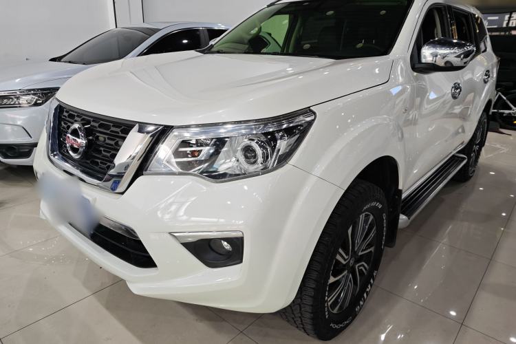 Used Nissan Terra 2018 2.5L Automatic 2WD Luxury Edition