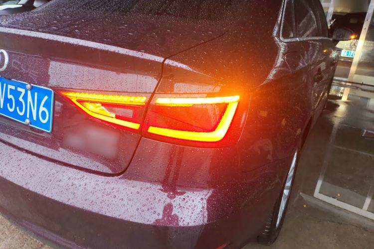 Used Audi A3 2015 Limousine 35 TFSI Millionth Anniversary Intelligent Leading Model
