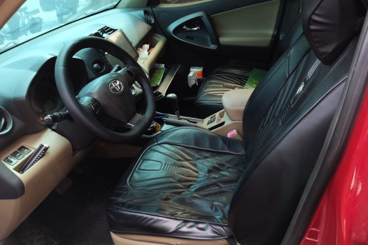 Used Toyota RAV4 2011 2.0L Automatic Luxury Edition Left Front Seat