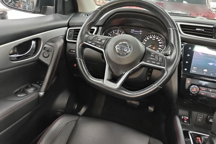 Used Nissan Qashqai 2022 2.0L CVT XV Premier Luxury Edition
