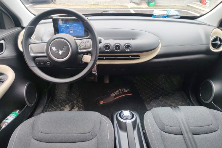 Used Wuling Bingo 2023 203km Light Edition
