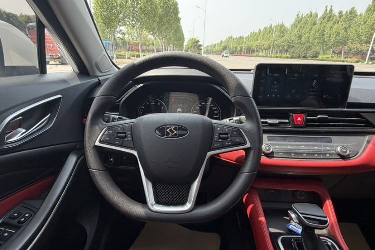 Used SOL X4 2021 1.5T CVT Chief Edition Interior 6