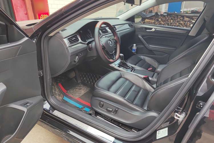 Used Volkswagen Passat 2017 330TSI DSG Luxury Edition