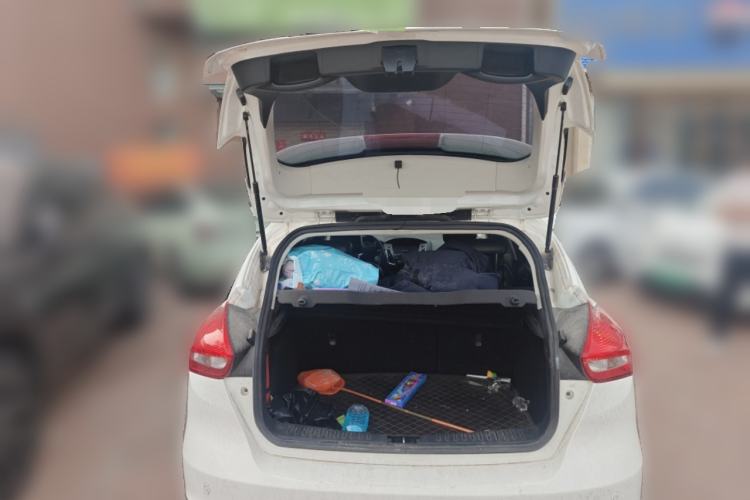 Used Ford Focus 2015 Hatchback 1.6L Automatic Fashion Edition