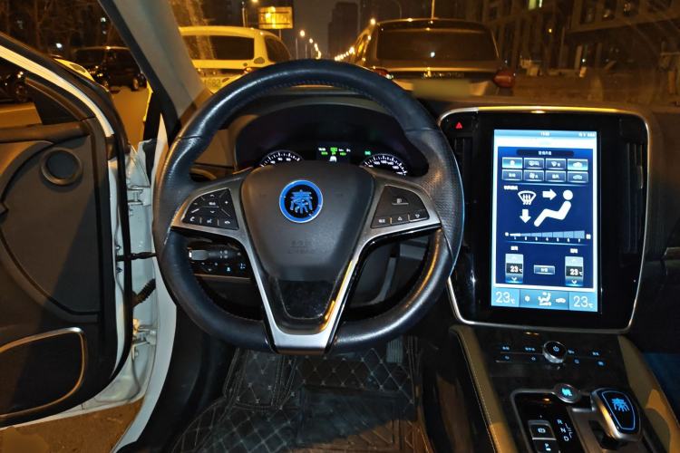 Used BYD Qin New Energy 2017 1.5T Luxury Model