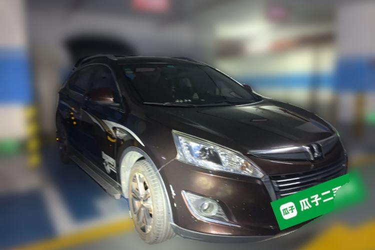 Used Luxgen U6 SUV 2015 2.0T ZhiZun Model