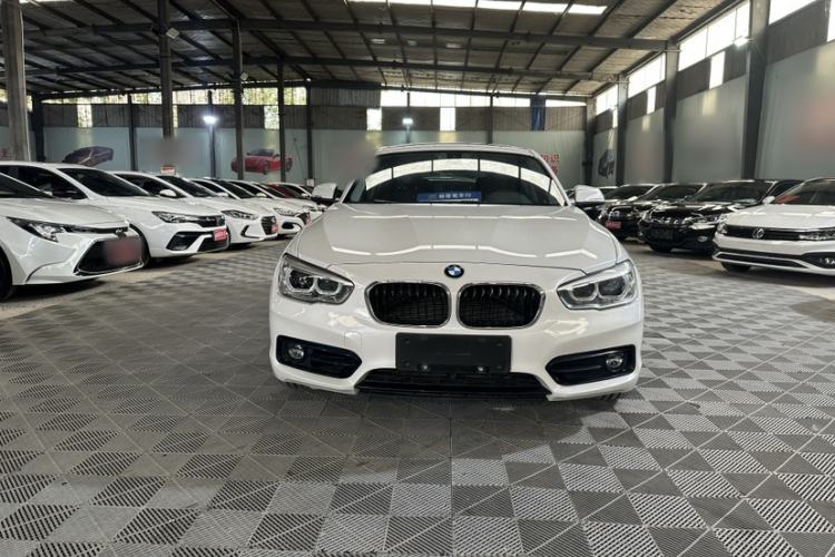 Used BMW 1 Series 2018 118i Sport Design Package Exterior 1