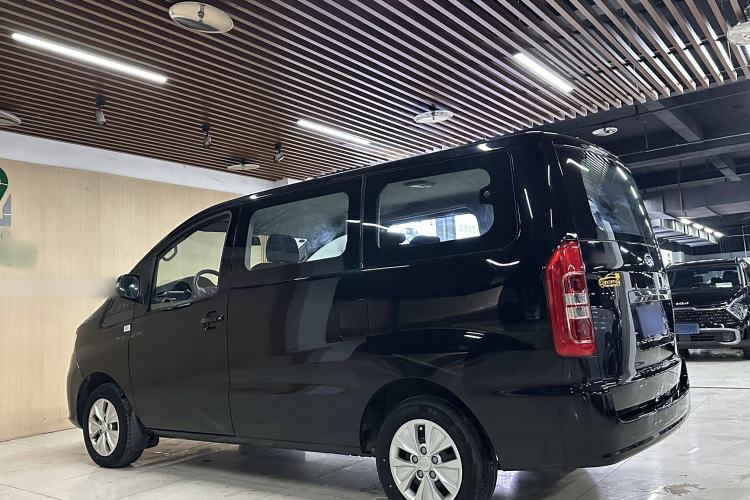 Used JAC Refine M3 2023 1.8L 7/8-Seater Comfort Edition