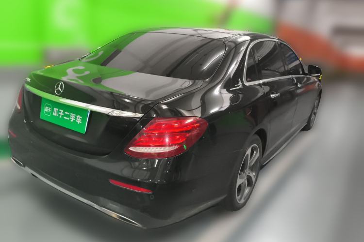 Used Mercedes-Benz E-Class 2019 E 300 L Sport Luxury Edition Rear Right 45 Deg