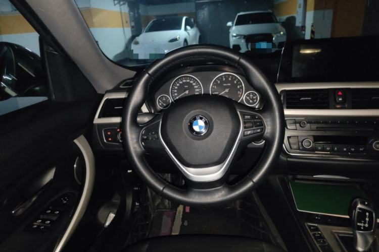Used BMW 3 Series GT 2013 320i Leading Model Steering Wheel