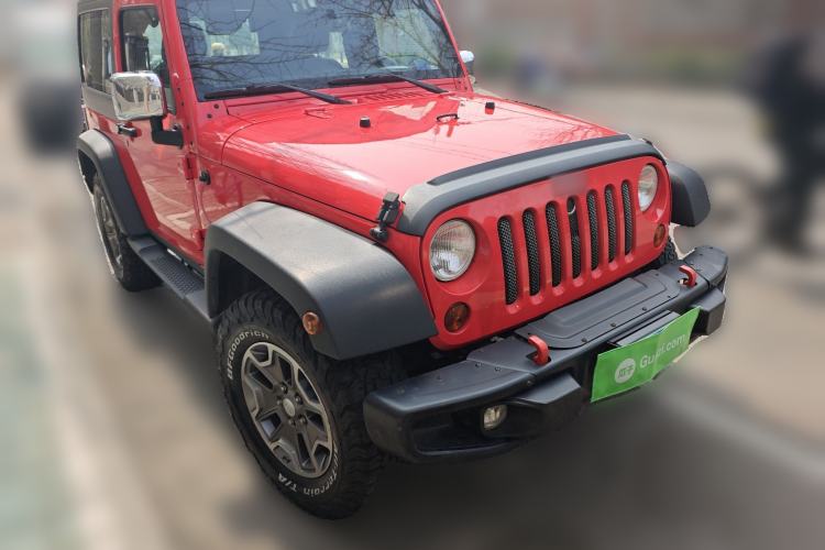 Used Jeep Wrangler 2013 3.6L Sahara two-door model
