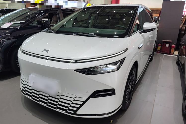 Used XPeng X9 2025 740 Ultra-Long Range Max