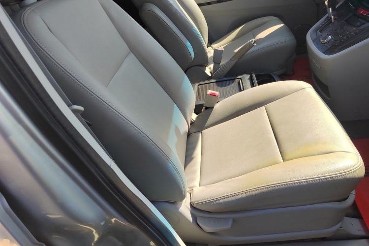 Used JAC Group Refine M5 2013 2.0T Gasoline Automatic Business Edition
